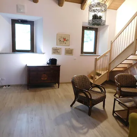 Signorina Felicita Bed & Breakfast *